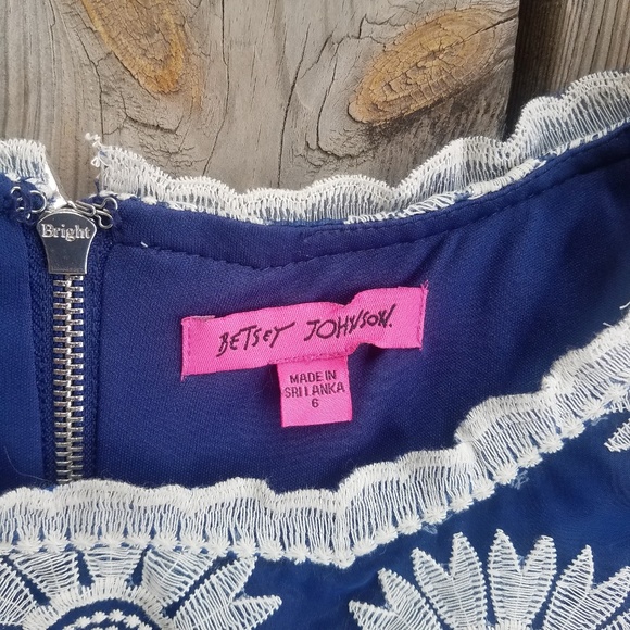 Betsey Johnson Floral Lace Shift Dress - Picture 3 of 7